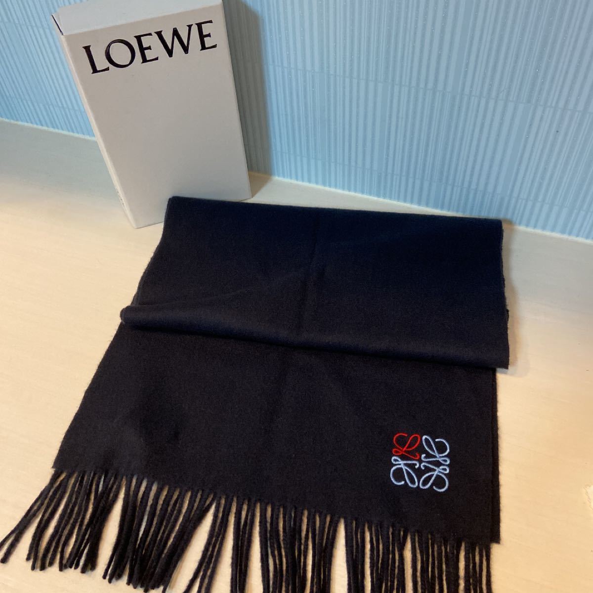 LOEWE ロエベ カシミア100%　アナグラム刺繍マフラー　　　ネイビー　レディース　メンズ　ユニセックス