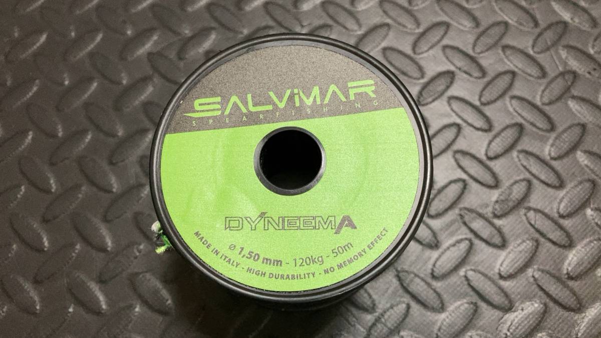 ブランド品専門の SALVIMAR(サルビマー)純正ダイニーマライン 緑/黒 1.5mm 50m巻き★素潜り手銛魚突き その他 ブランド品専門の SALVIMAR(サルビマー)純正ダイニーマライン 緑/黒 1.5mm 50m巻き★素潜り手銛魚突き その他