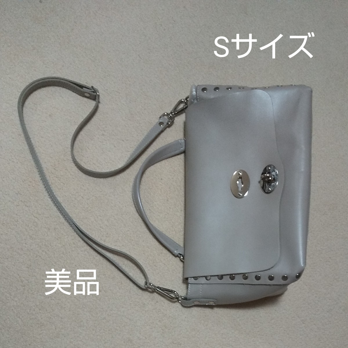 グレージュ Sサイズ ZANELLATOザネラート ポスティーナ(¥19,000