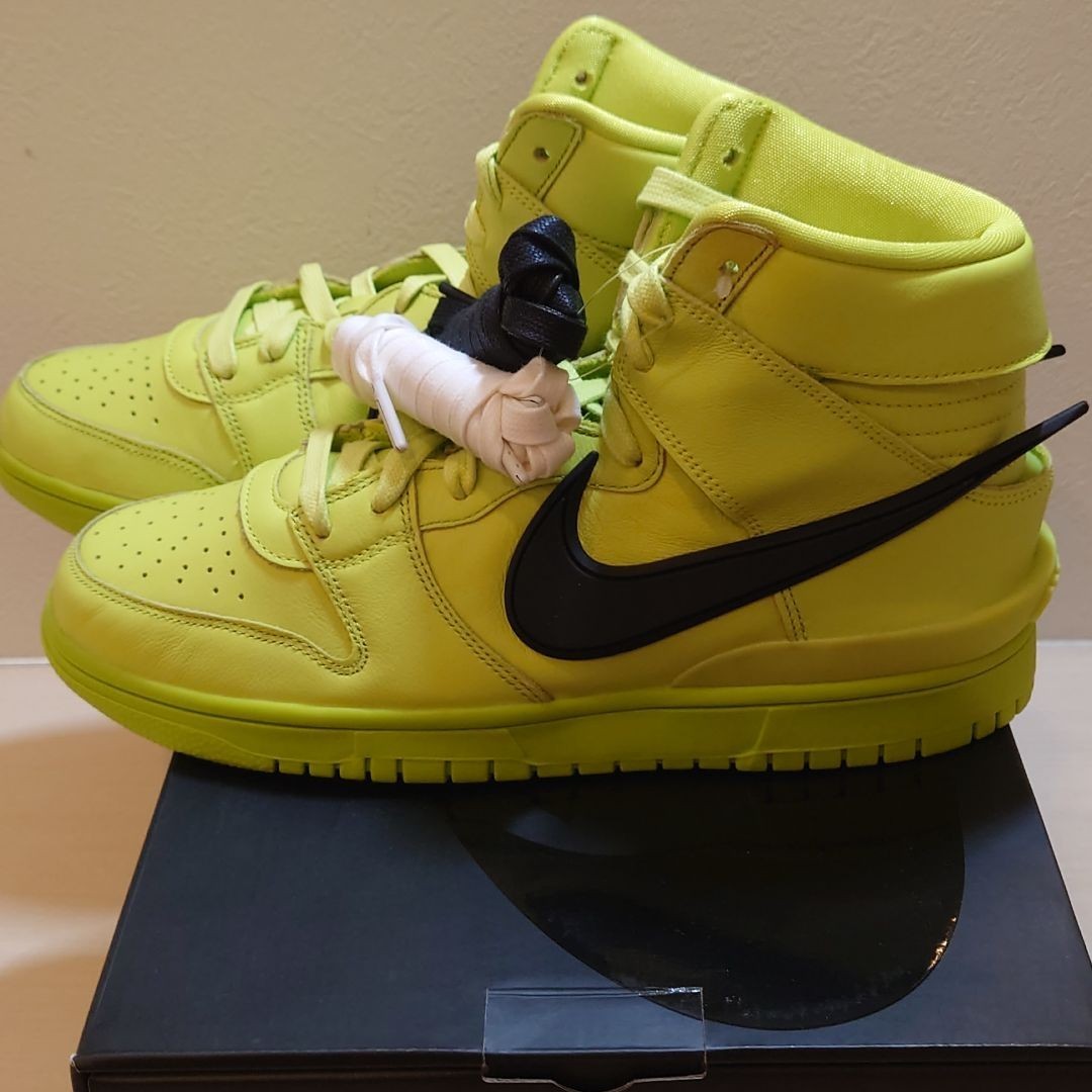 ナイキ　DUNK HI /AMBUSH　Flash Lime 27センチ新品！