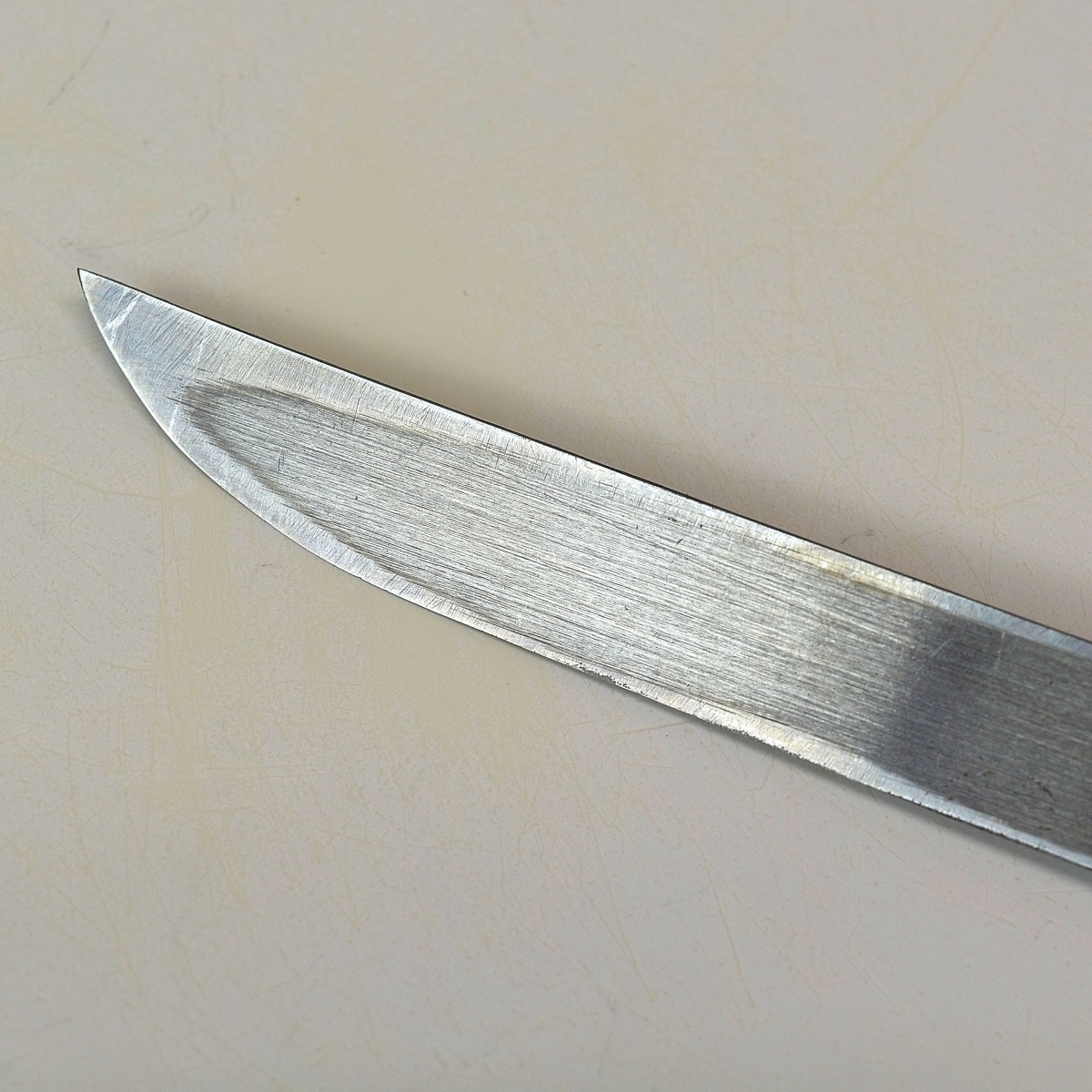 趣楽】 長刀 在銘 長さ21cm 幅0,9cm 共箱 ペーパーナイフ 趣楽】 長刀 在銘 長さ21cm 幅0,9cm 共箱 ペーパーナイフ