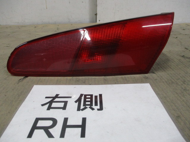  Alpha Romeo 166 3.0 V6 24V 936A11 правый задний фонарь финишная отделка лампа CARELLO 9520 правая сторона внутри сторона 