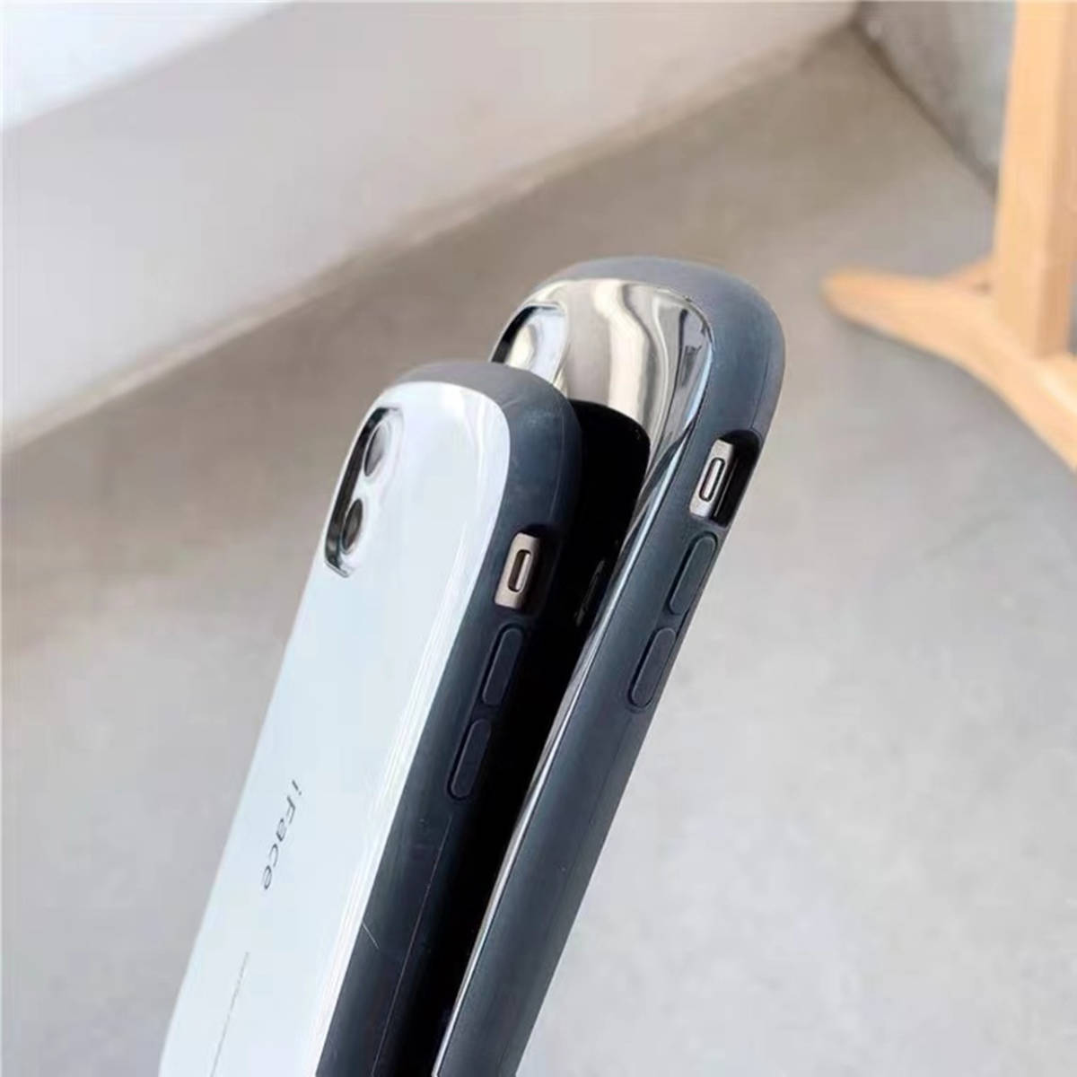 ブラック 黒 iFace iphone12/12pro対応 ケース カバー ブラック 黒 iFace iphone12/12pro対応 ケース カバー