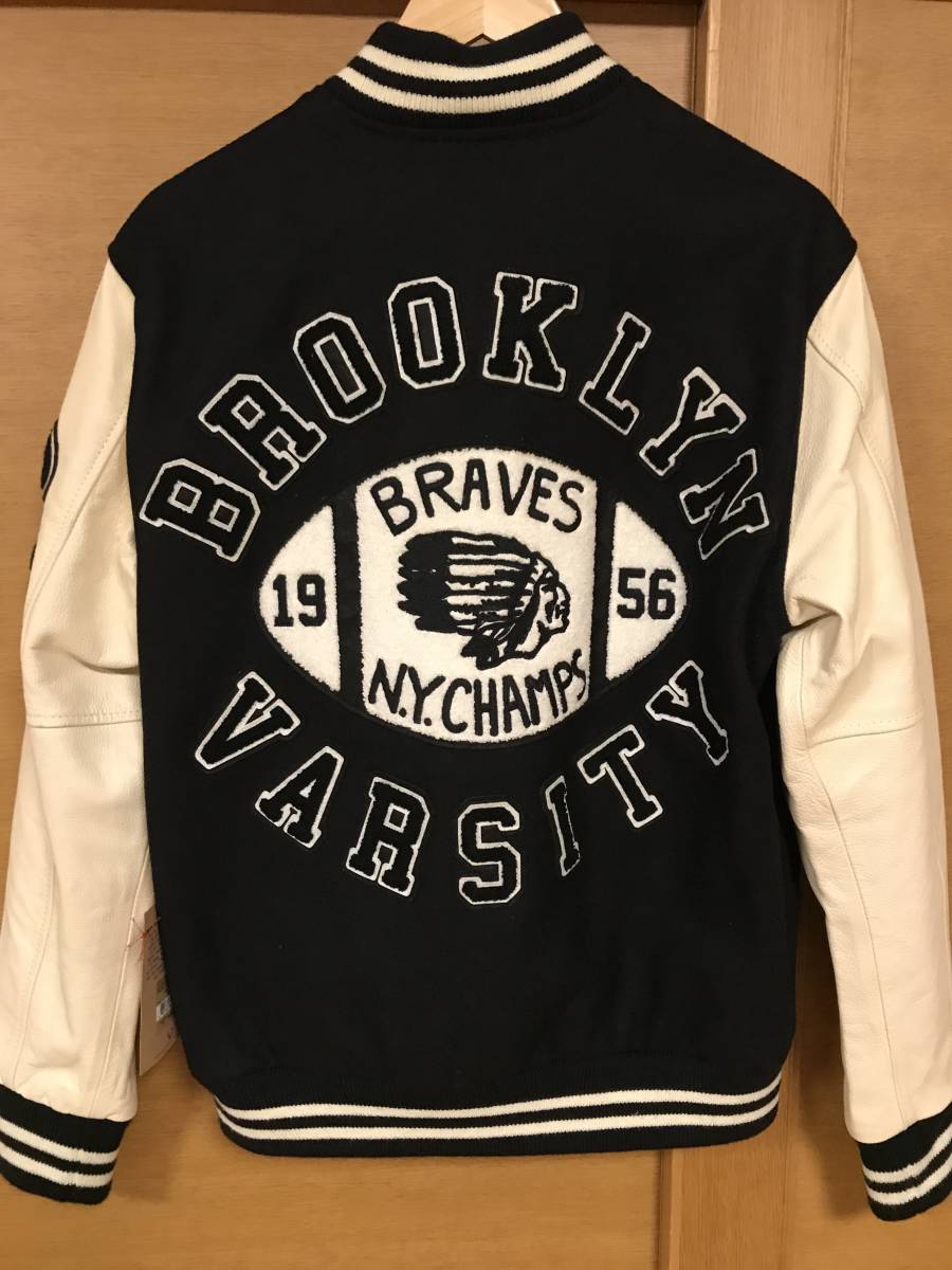 公式 VARSITY RELIGION TRUE 【送料無料】新品 LETTERMAN ブラック M