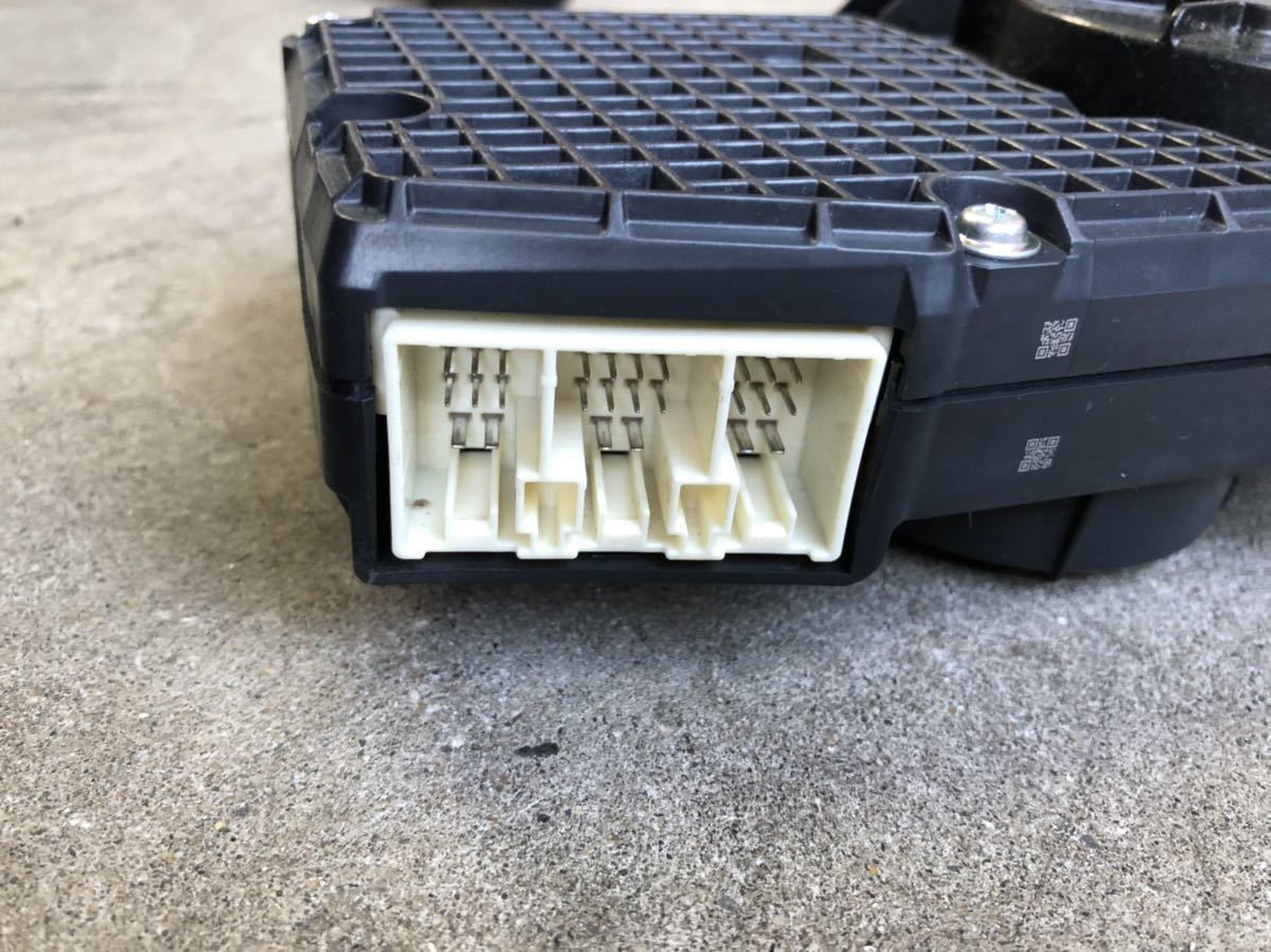 JF3 N-BOX 左スライドドアモーター 助手席側 スライドドア JF3 N-BOX 左スライドドアモーター 助手席側 スライドドア