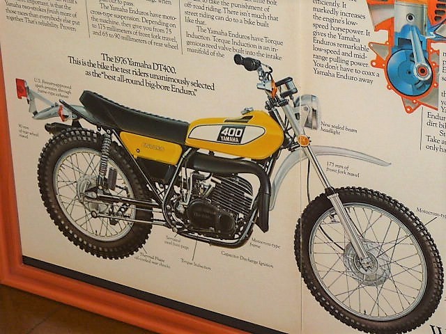 1976年 USA '70s vintage 洋書雑誌広告 額装品 Yamaha DT400 ヤマハ / 検索用 GT80 DT100 DT125 DT175 DT250 ガレージ 店舗 看板 (A3size)_画像5