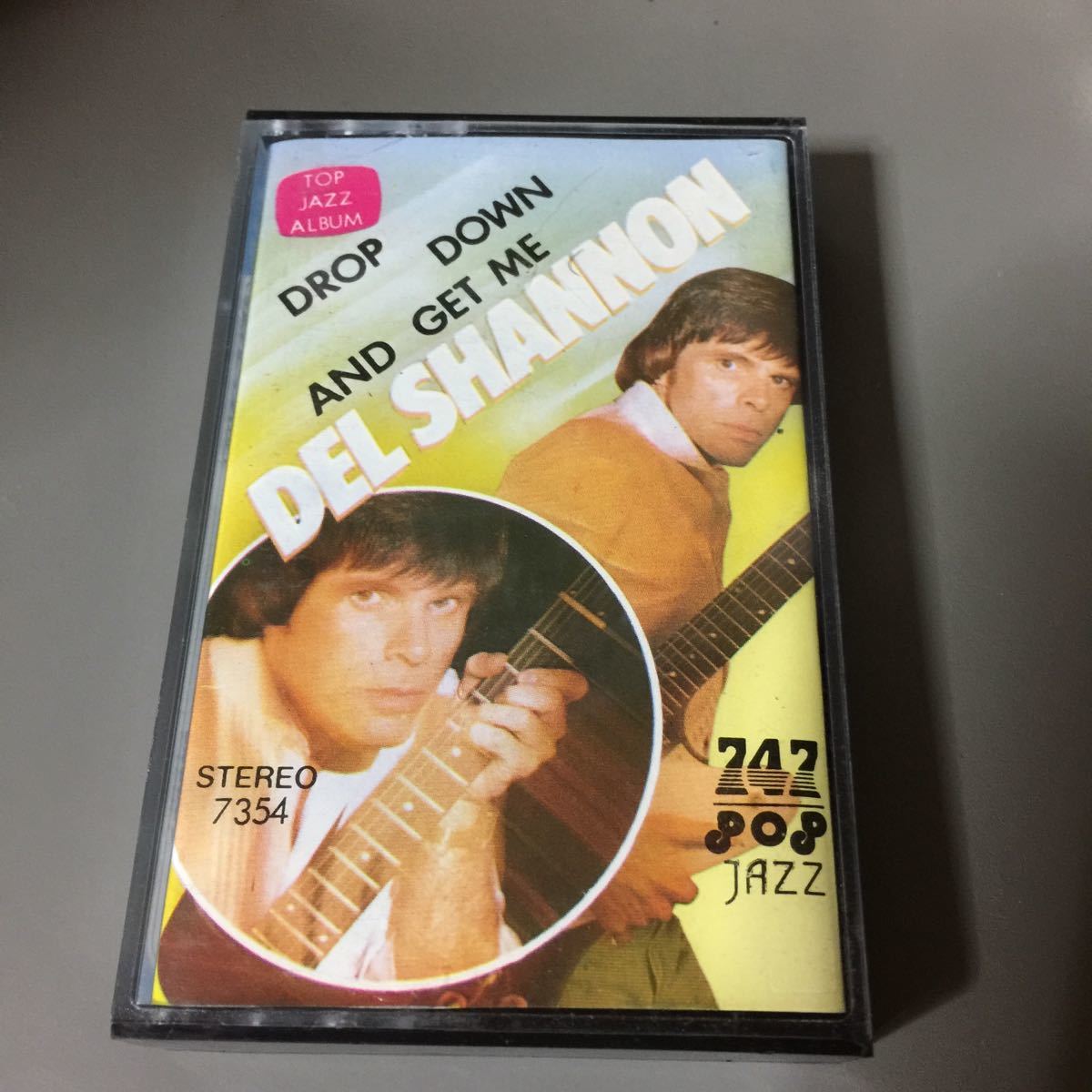デル・シャノン DROP DOWN AND GET ME 東南アジア盤カセットテープの画像1