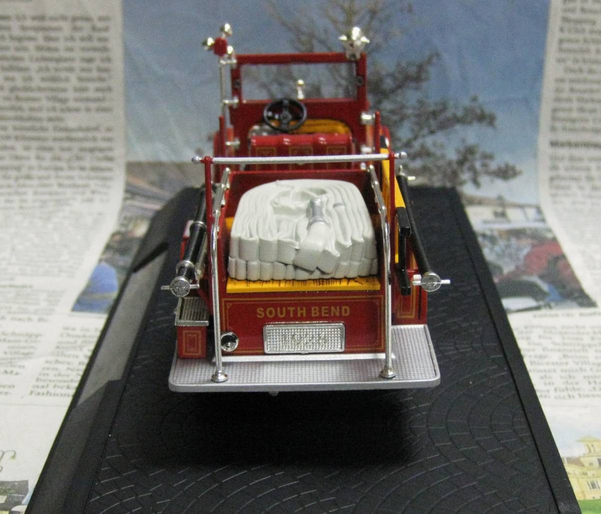 * out of print *Signature Models*1/32*1928 Studebaker Fire Truck* fire-engine ≠ Franklin Mint 