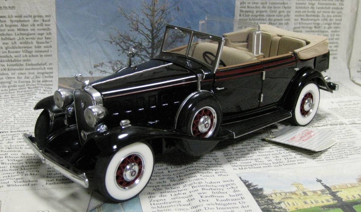 * ultra rare out of print * Franklin Mint *1/24*1932 Cadillac V-16 Sport Phaeton - Eliot Ness