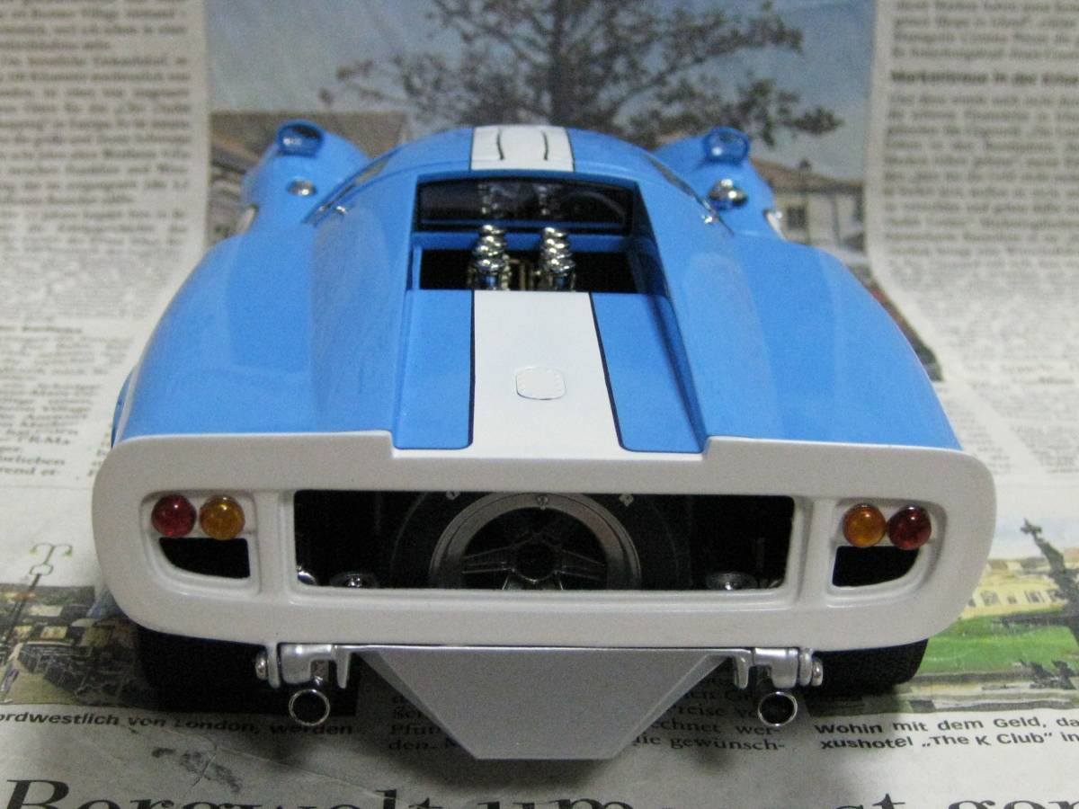 *レア絶版*EXOTO*1/18*1968 Lola-Chevrolet T70 MkIII Coupe #9 1968 Sebring 12h_画像4