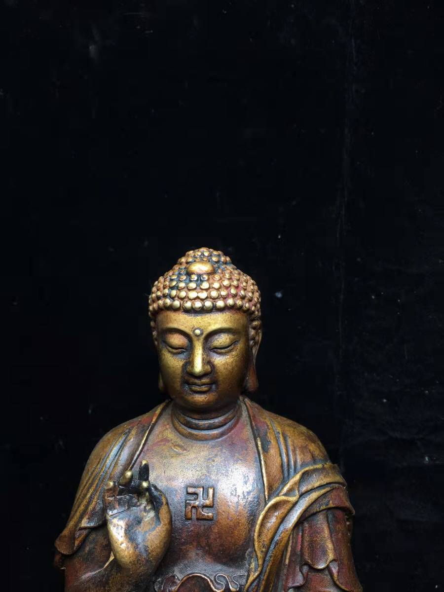 絶対一番安い 『骨董収蔵・銅製・釋迦摩尼仏像』・収蔵品・貴重物品 