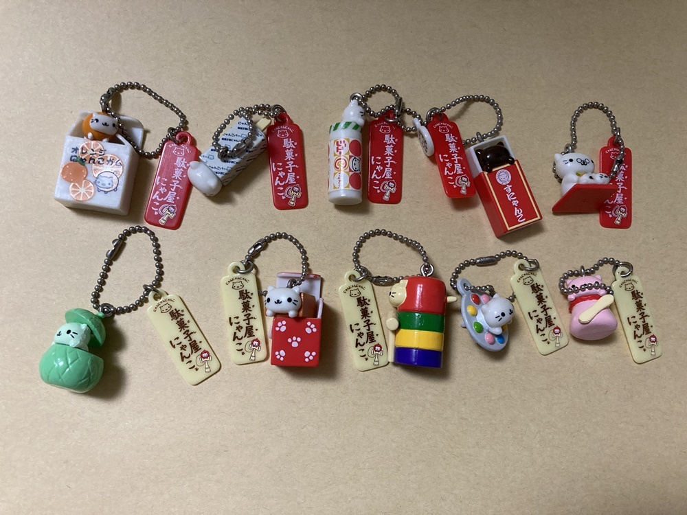 Yahoo!オークション - にゃんにゃんにゃんこ 全10種 (駄菓子屋 Yahoo!オークション - にゃんにゃんにゃんこ 全10種 (駄菓子屋