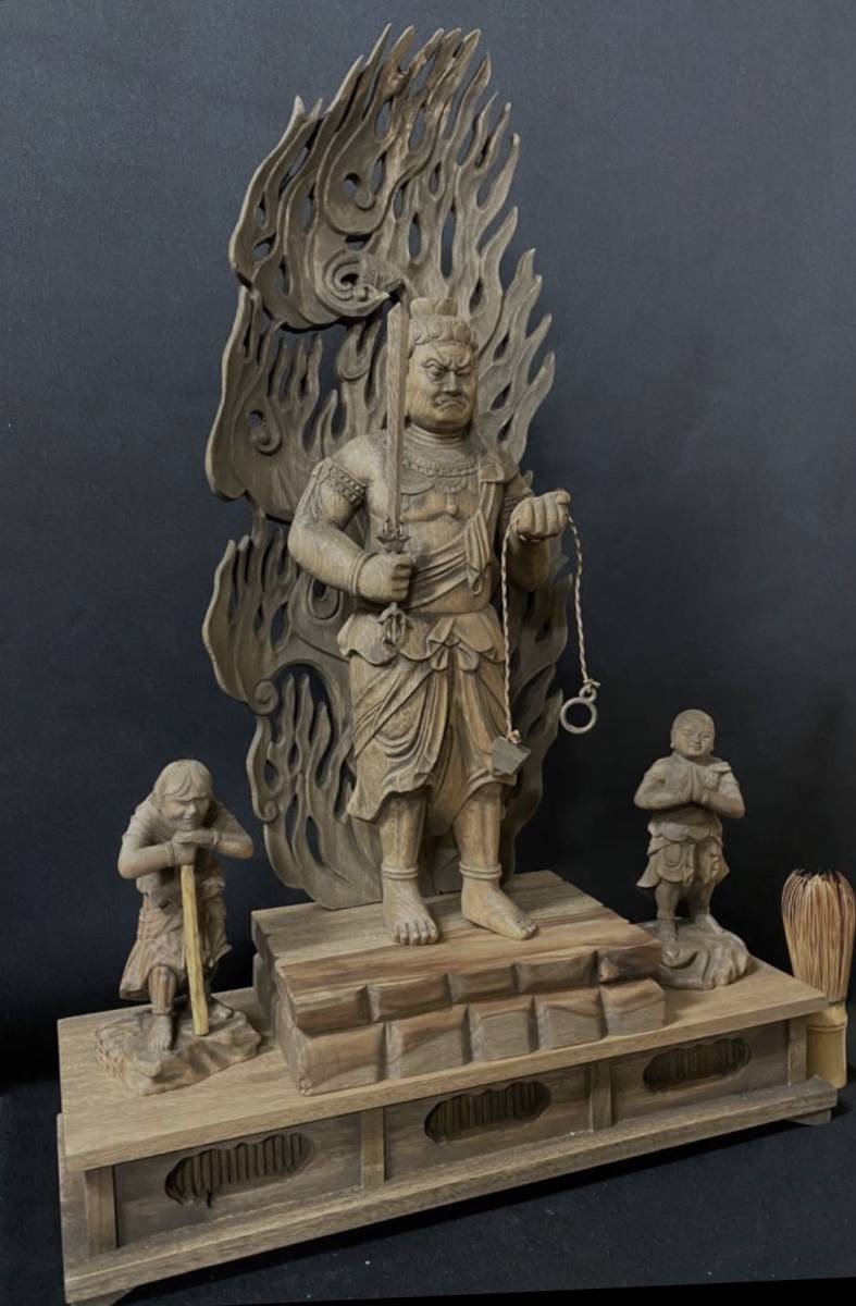 高57cm 仏教工芸品 楠材 時代彫刻 古美術 木彫仏教 精密彫刻 仏師で仕上げ品 不動明王三尊 一式