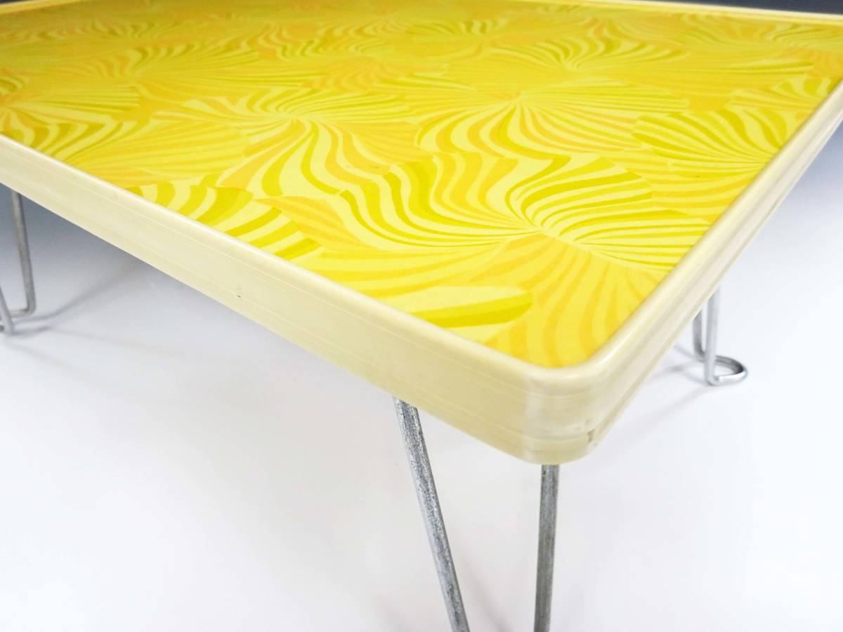 ◆昭和レトロポップ 折りたたみテーブル ローテーブル 黄色 イエロー ミニテーブル ちゃぶ台 座卓 家具 インテリア 机_画像5