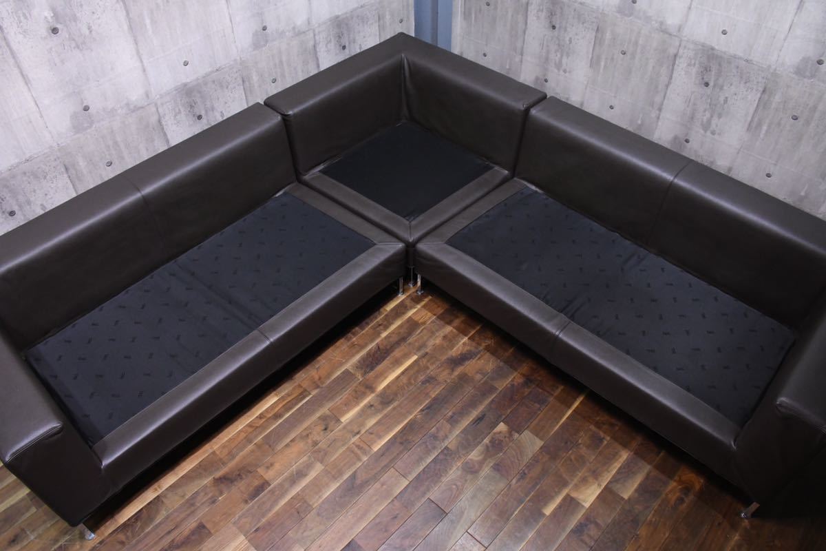 AKK128 極美品 Cassina ixc カッシーナ イクスシー BOX sofa AKK128 極美品 Cassina ixc カッシーナ イクスシー BOX sofa