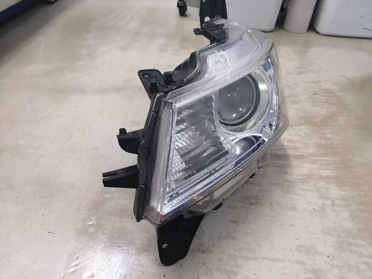 パレット ルークス SW XS MK21S HID ヘッドライト 左 コイト 100-59207　_画像2