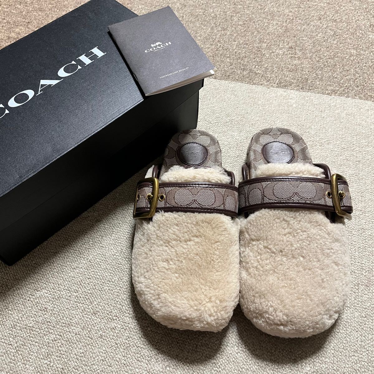 coach コーチ シアリング クロッグ ボア サンダル coach コーチ シアリング クロッグ ボア サンダル