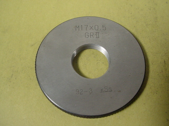 ミリサイズ ネジゲージ リングゲージ 程度良好中古品 M17*0.5 ミリサイズ ネジゲージ リングゲージ 程度良好中古品 M17*0.5