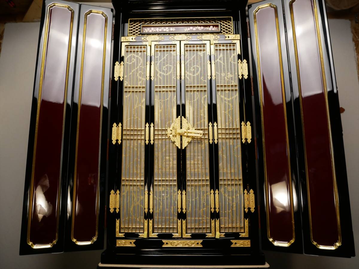 新品 西用 高級金仏壇 木製本金箔 豊桜 15号 高さ125㎝ 東海配達 新品 西用 高級金仏壇 木製本金箔 豊桜 15号 高さ125㎝ 東海配達