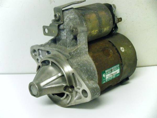 ★KK3 VIVIO ヴィヴィオ セルモーター スターターモーター MT 23300KA390 中古 純正 即決 [2427]