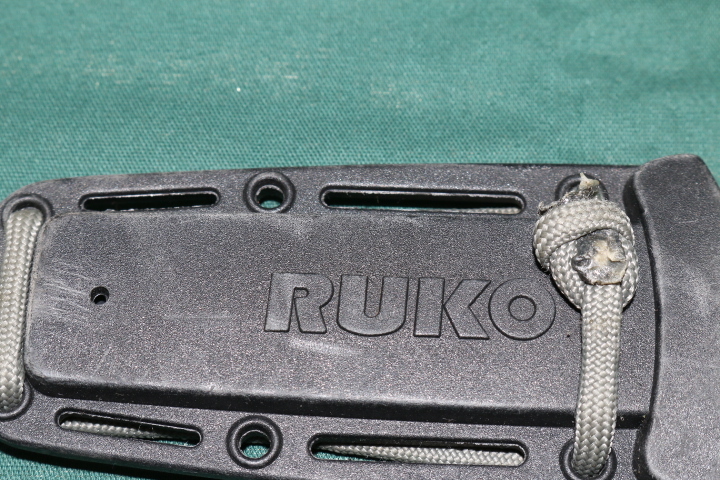 沖縄米軍使用 RUKO ナイフ用 ブラックカラー シース 中古 シースのみ 装備用 小物入れ 普段使用などに_画像3