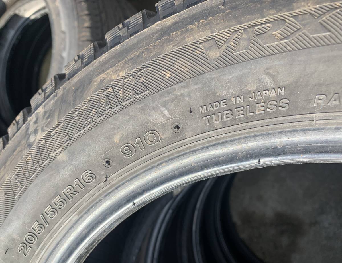 BS VRX 205/55R16セット ばり山　2014年製　送料無料化(本州のみ)_画像3