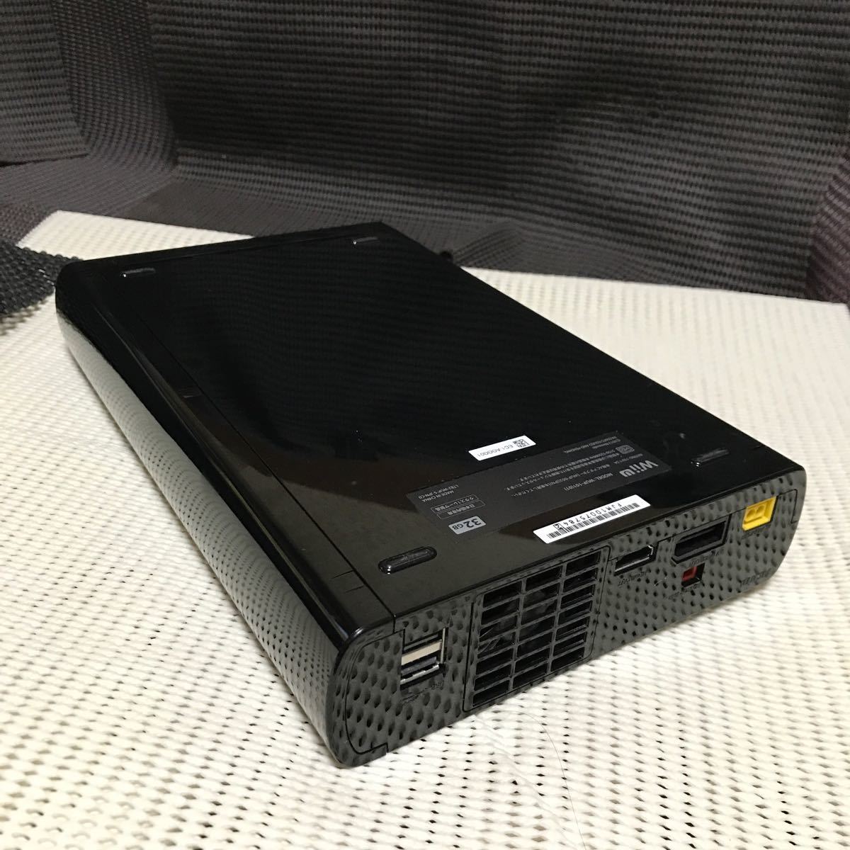 Wii U 本体32GB スーパーマリオブラザーズU 内蔵 wiiパーティー