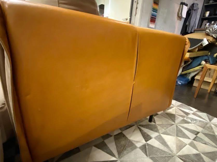 Yahoo!オークション - 展示格安 Bella Sofa 1P/ロールスロイス本 Yahoo!オークション - 展示格安 Bella Sofa 1P/ロールスロイス本