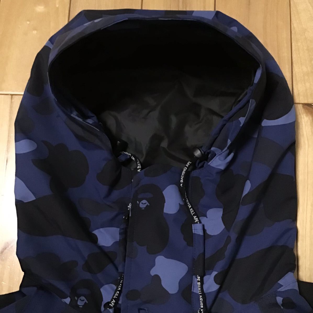 Blue camo スノボジャケット Mサイズ a bathing ape BAPE snowboard jacket エイプ ベイプ  アベイシングエイプ 迷彩 ブルーカモ t888