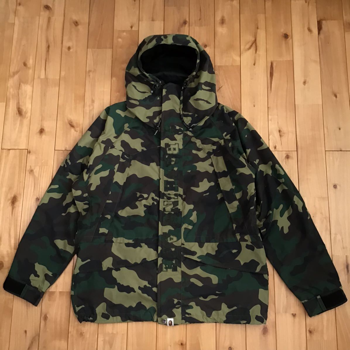 ★XL★ woodland camo スノボジャケット a bathing ape BAPE snowboard jacket エイプ ベイプ アベイシングエイプ 迷彩 0ueu_画像1