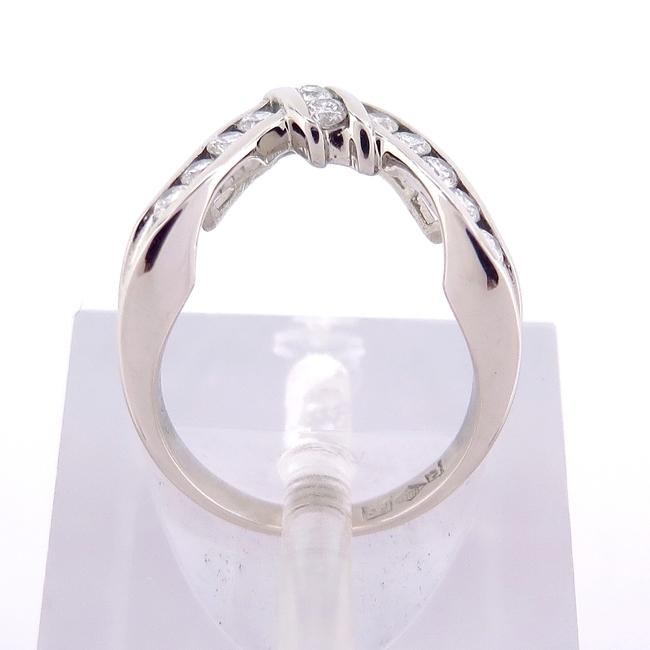 新製品情報も満載 Pt900 プラチナ リング 指輪 ダイヤモンド0.450ct 7 ...