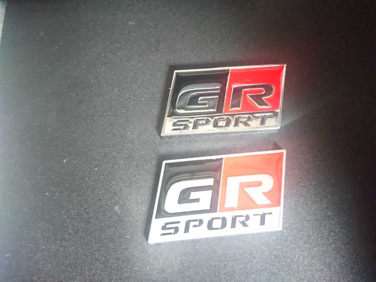 送料無料 トヨタ 汎用 GR SPORT エンブレム 艶あり　GRヤリス　GRスープラ　C-HR　86 GR MN ②_上側艶あり 下側艶無し