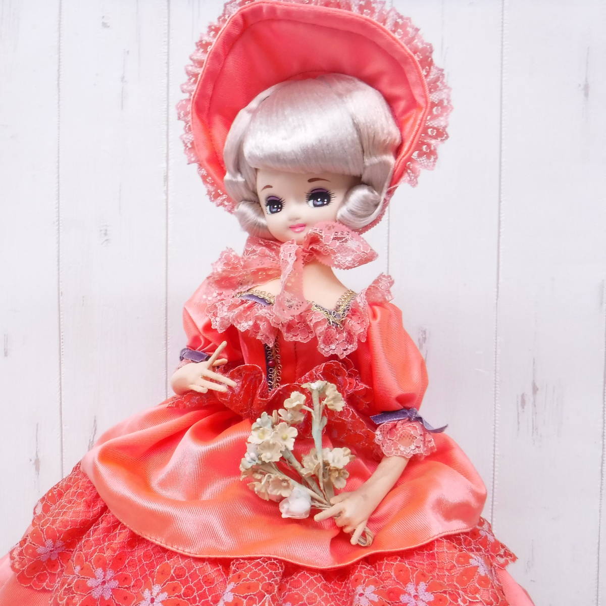 昭和レトロ 当時物 レトロポーズ人形 ファッションドール 朱系ドレス 