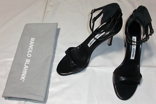 マノロブラニク MANOLO BLAHNIK レディース・ 黒サンダル・サイズ36