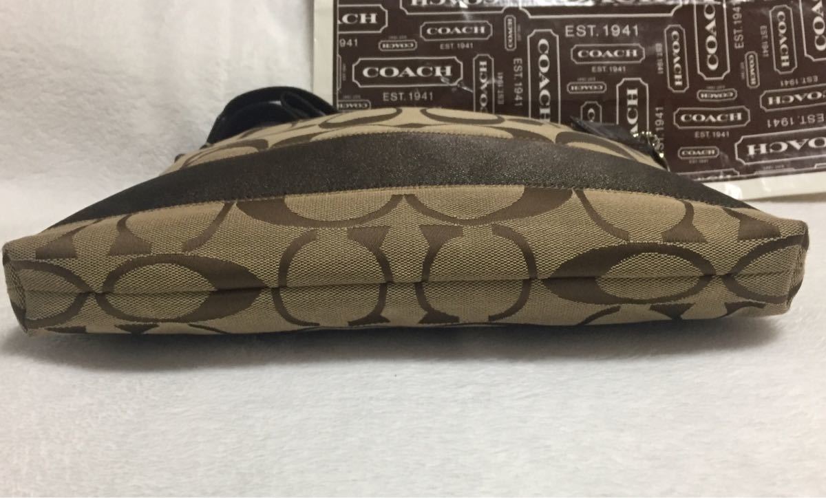 未使用品 COACH コーチショルダーバッグ シグネチャーデザイン 未使用品 COACH コーチショルダーバッグ シグネチャーデザイン