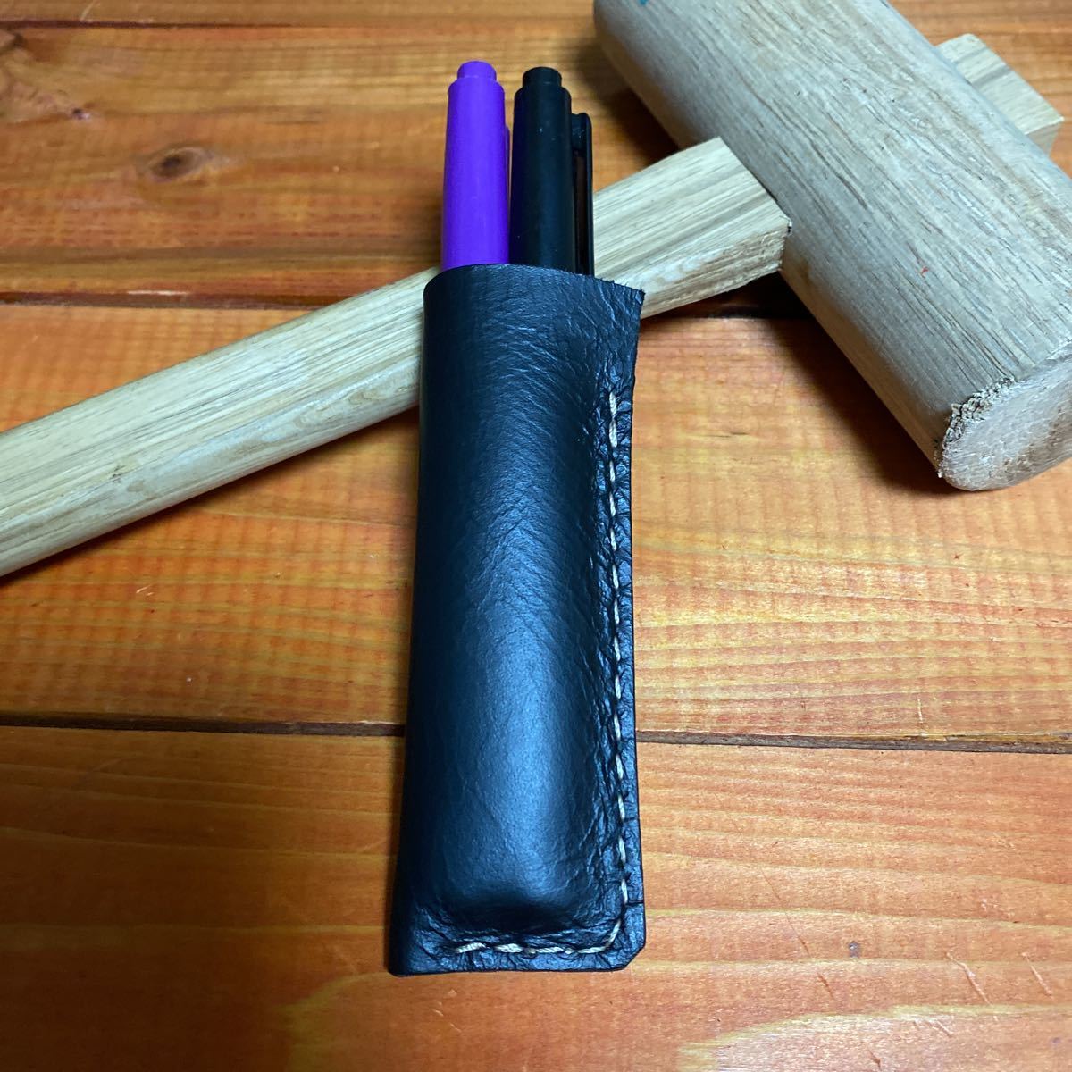 手縫い革カバー コマンダンテ C40用 - www.obelele.lt 世界の 手縫い革カバー コマンダンテ C40用 ファッション雑貨