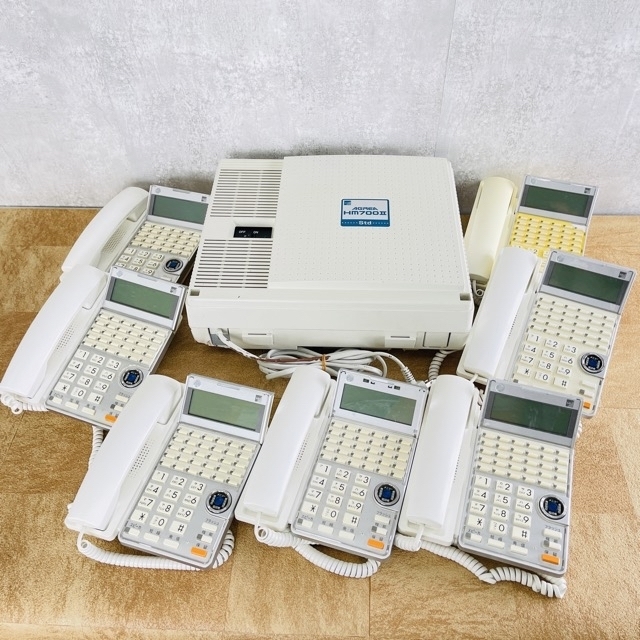 SAXA 3年保証 サクサ ビジネスコミュニケーション HM700Std ビジネスフォン 電話機7台+主装置セット オフィス 事務 納得できる割引 TD625 W E5-2181
