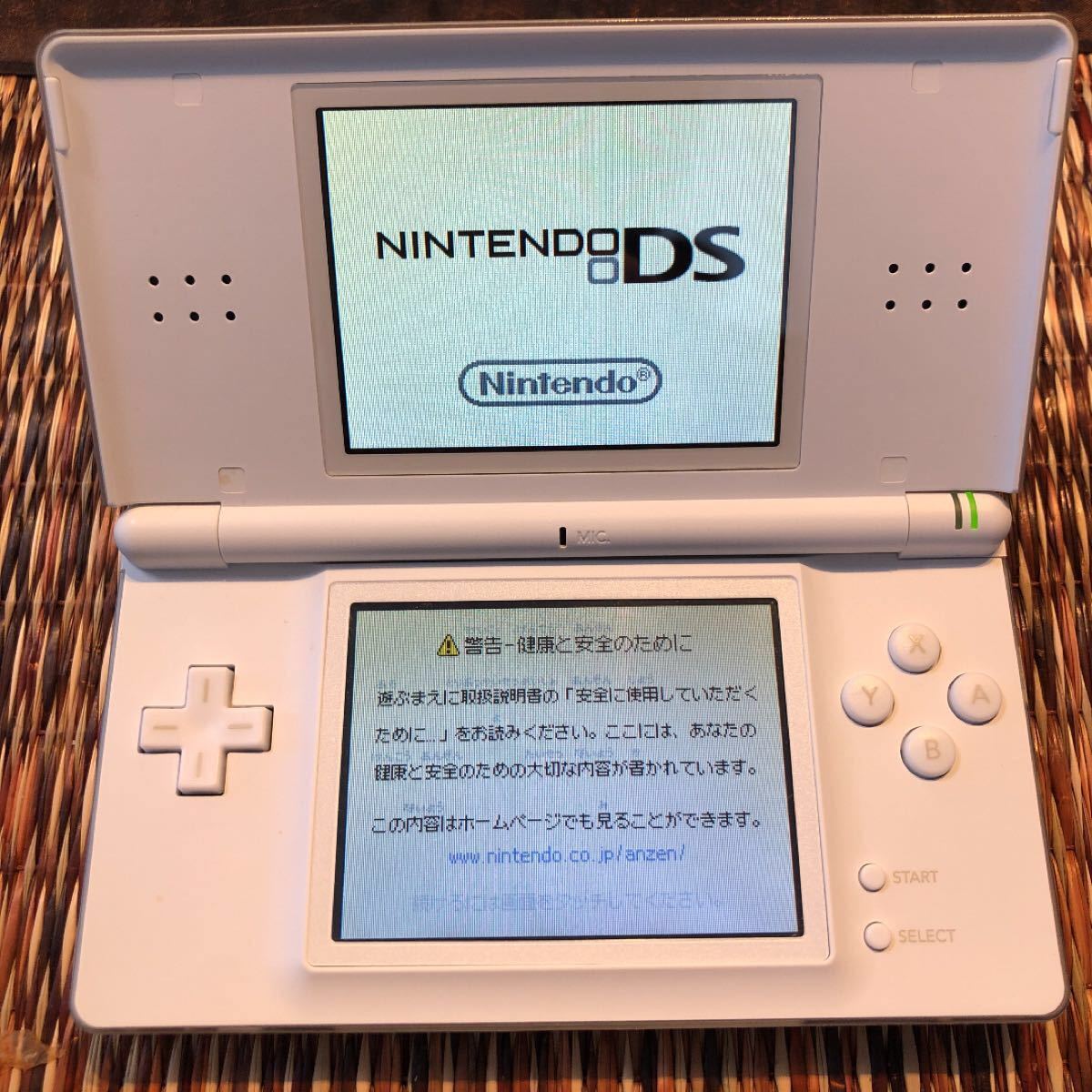 Nintendo NINTENDO DS ニンテント-DS LITE クリスタルホワイト