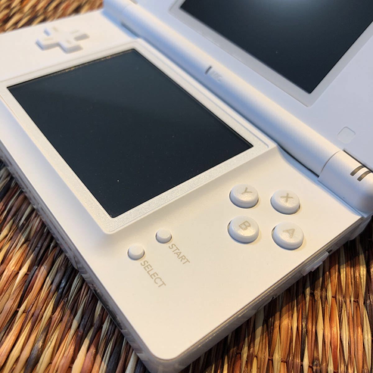 Nintendo NINTENDO DS ニンテント-DS LITE クリスタルホワイト