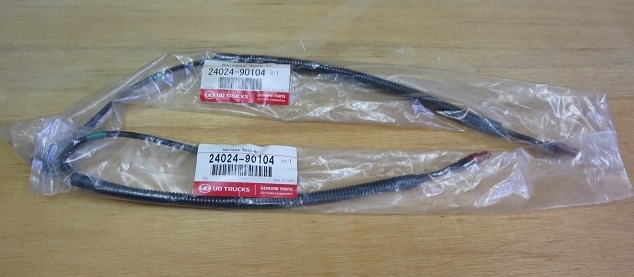 [UD original part ] 24024-90104 Harness Assy-br×2 Harness assy blur -×2[ unused ]