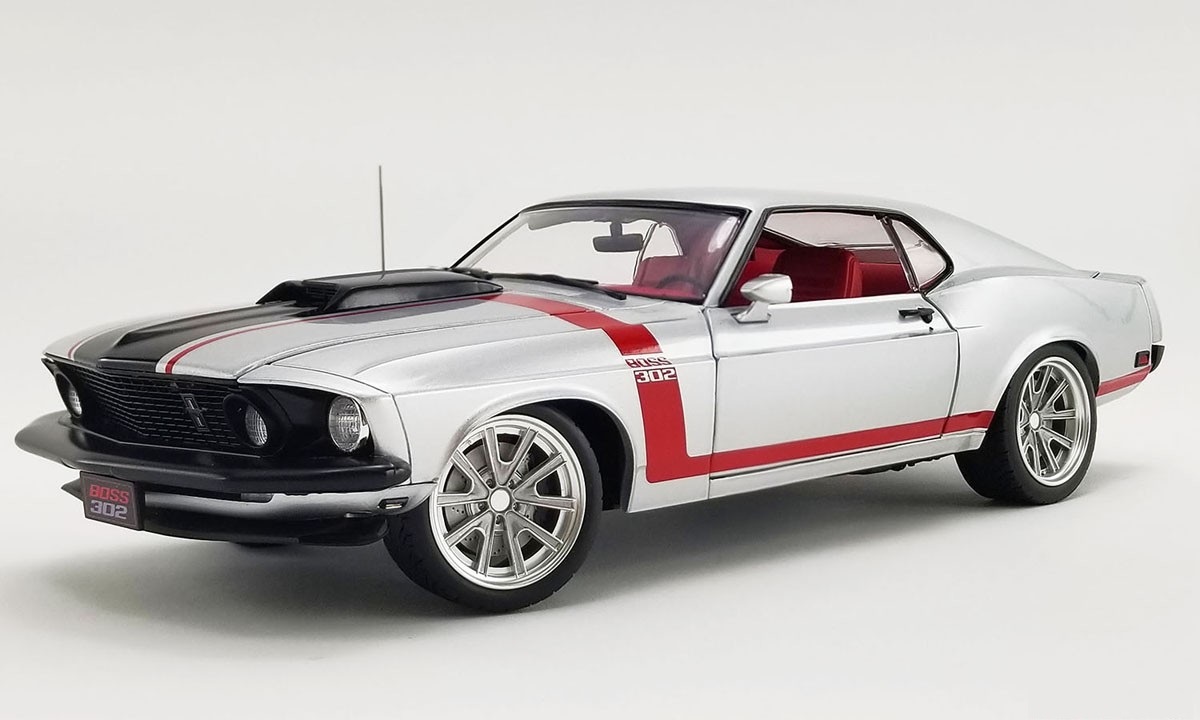 ACME (akme) 1/18 Ford Mustang Boss 302 1969 Street Fighter ( Red Line ) worldwide limitation 912 pcs 