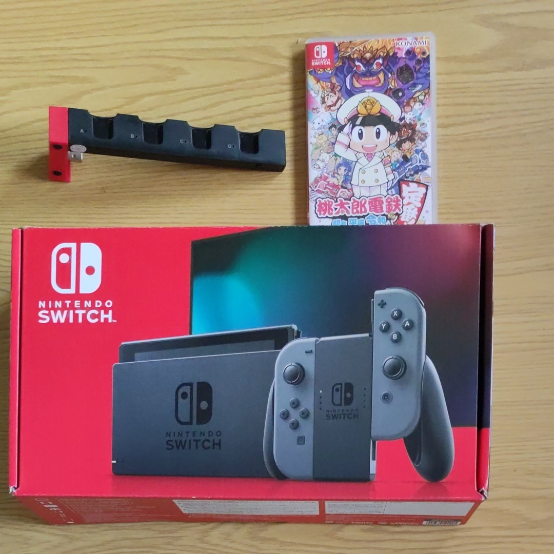 Nintendo Switch Switch本体 グレー 任天堂スイッチ本体 Joy-Con充電