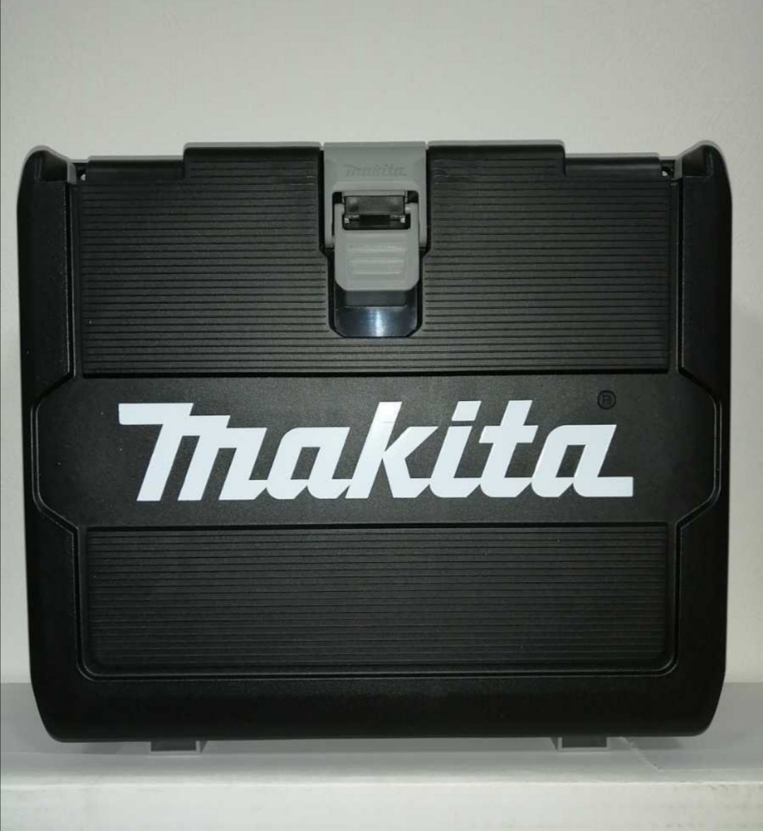 未使用 makita マキタ インパクトドライバケースのみ　バッテリー4個入るモデル　td162/172　マキタケース　工具ケース