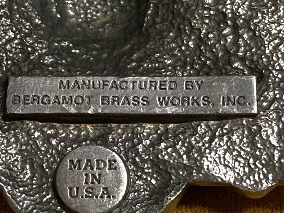 バドワイザー　Bud Light ベルトバックル　BERGAMOT BRASS WORKS 社製　made in U.S.A.