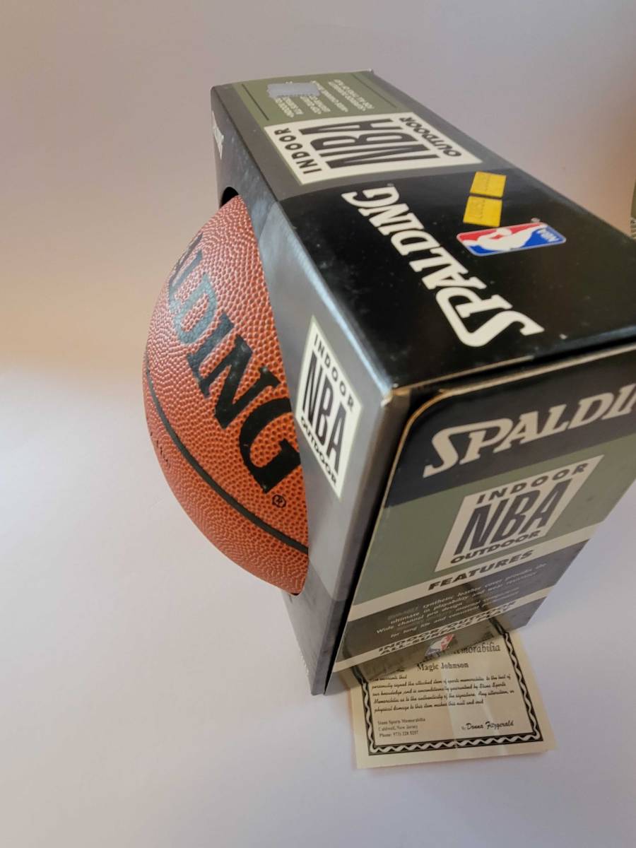 超希少】NBA マジック・ジョンソン 直筆サイン バスケットボール 超希少】NBA マジック・ジョンソン 直筆サイン バスケットボール