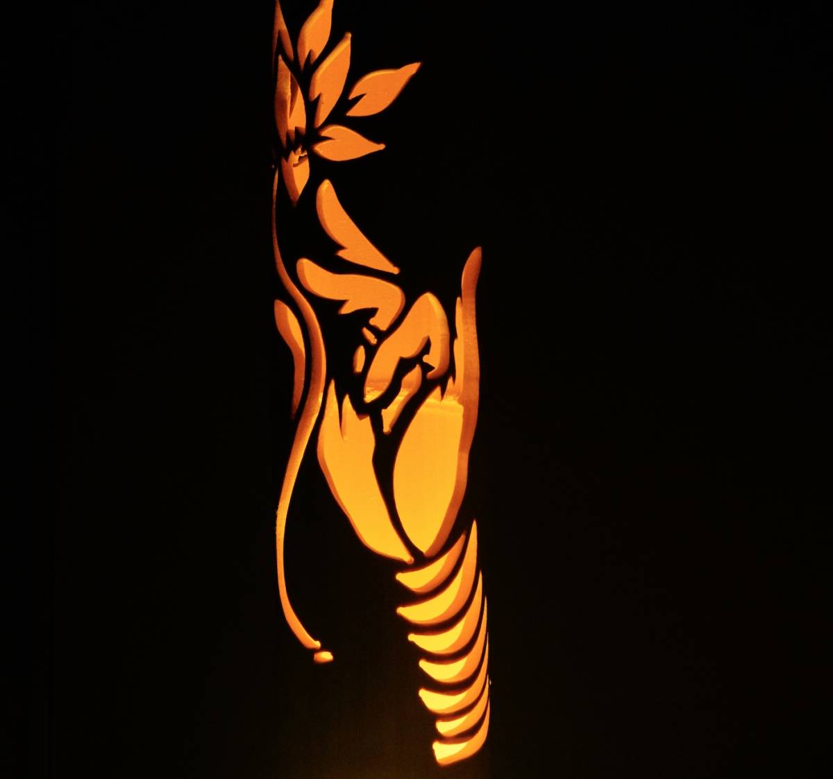 癒しの竹灯り・竹ランプ　～～蓮が咲く～～　※コンセント式