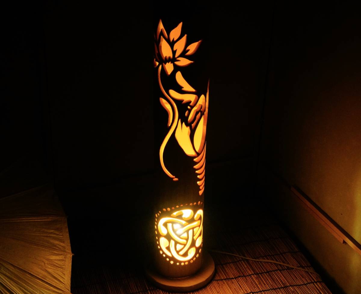癒しの竹灯り・竹ランプ　～～蓮が咲く～～　※コンセント式