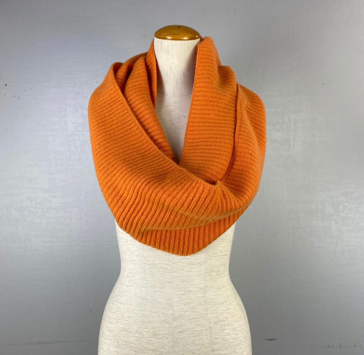 HERMES CASHMERE100% LARGE SIZE LOGO SNOOD MADE IN SCOTLAND/エルメスカシミヤ100%大判ロゴスヌードストール