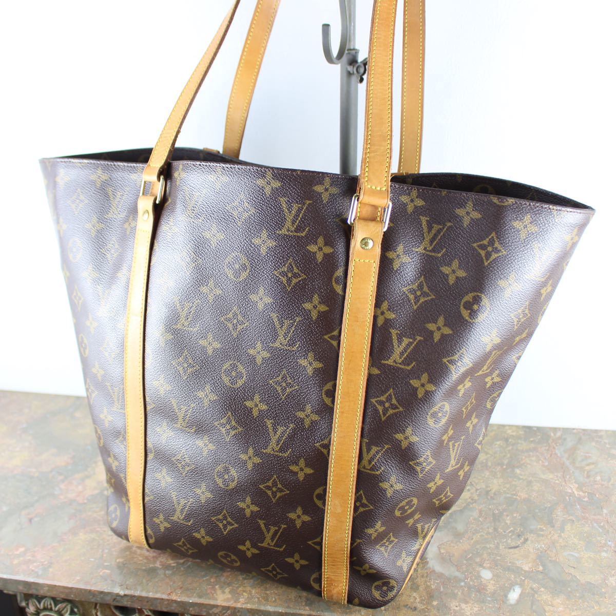 LOUIS VUITTON M51108 MB0011 MONOGRAM PATTERNED TOTE BAG MADE IN