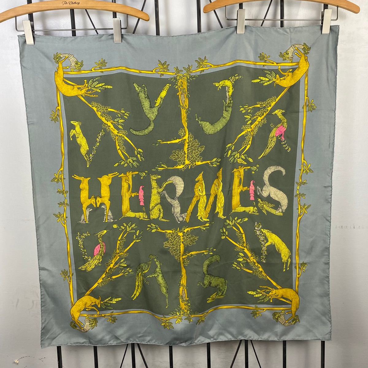 Hermes Silk100% Алфавит Большой размер шарф, сделанный во Франции